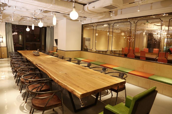 傳媒公司辦公室會議室裝修設(shè)計(jì)效果圖