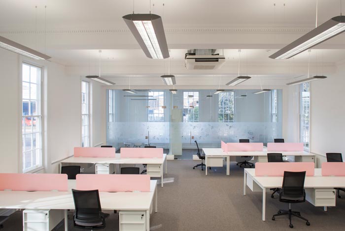 化妝品公司辦公室辦公區域裝修設計案例效果圖