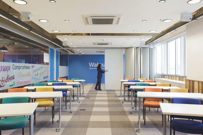 零售企業(yè)辦公室培訓區(qū)域裝修設計案例效果圖