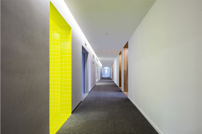 電子商務辦公室走廊裝修設計效果圖