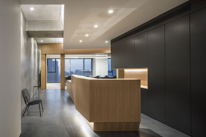 策劃公司辦公室前臺裝修設計效果圖